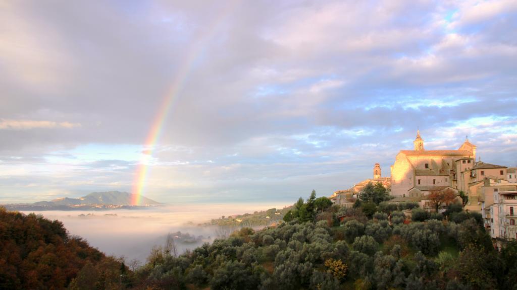 B&B Colle Perrini Country House Casperia Екстериор снимка